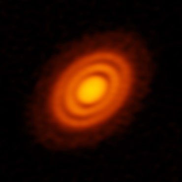 young star HD 163296 as seen from the ALMA Observatory