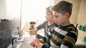 kids washing their hands