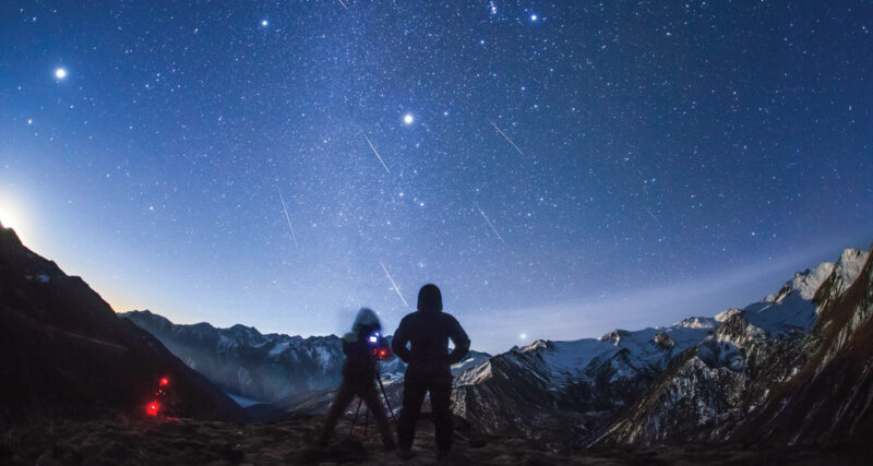 People watching the Geminids