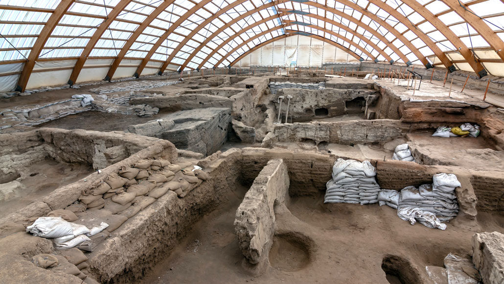 archaeological structures from ancient city of Çatalhöyük
