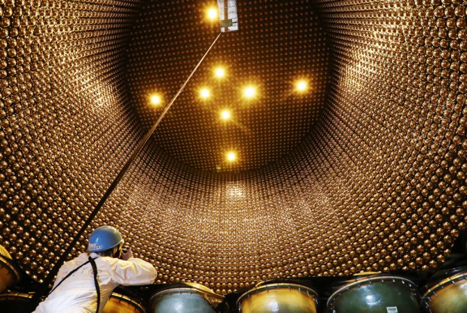 a look inside the Super-Kamiokande detector