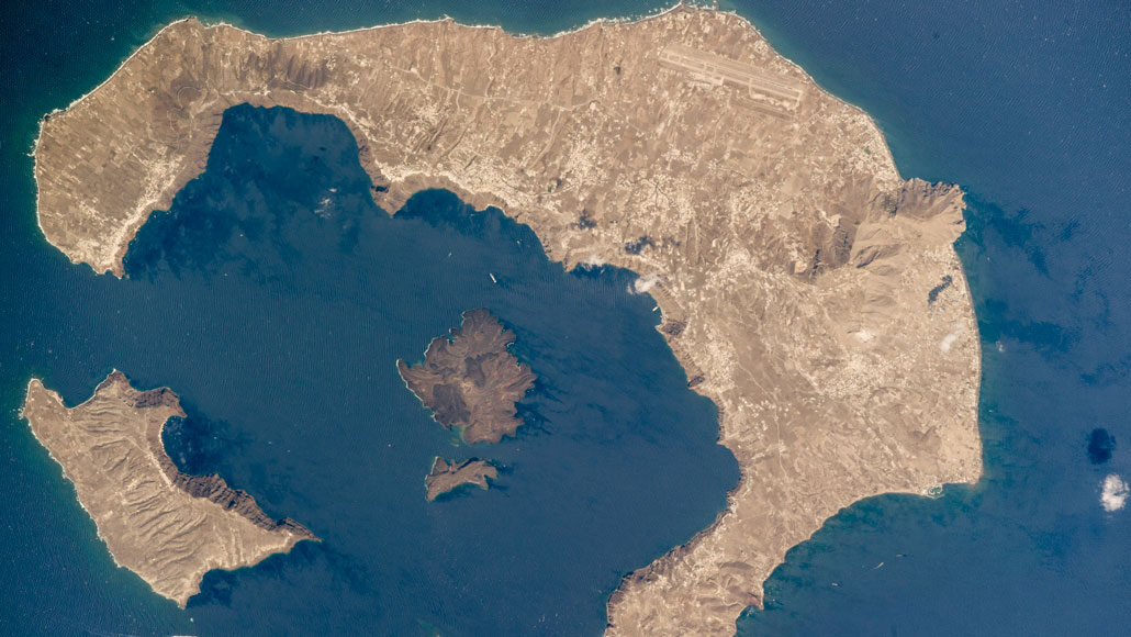 Greece's Santorini volcano erupts more often when sea level drops | Science  News