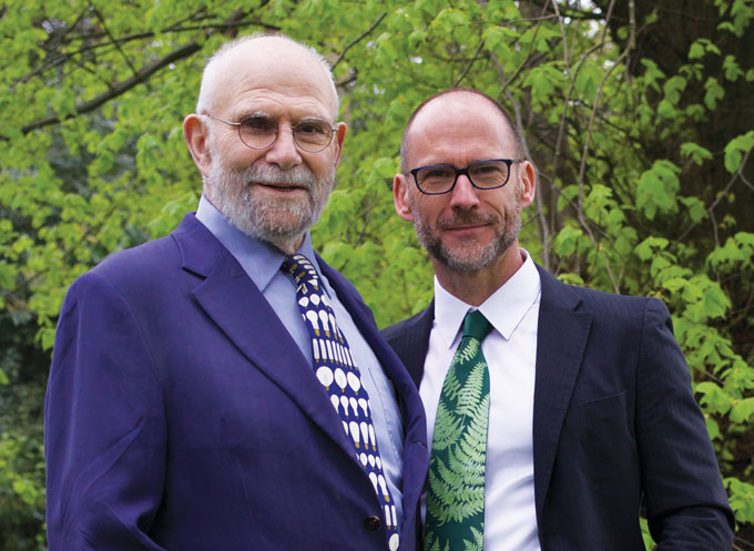 Oliver Sacks stands next to Bill Hayes