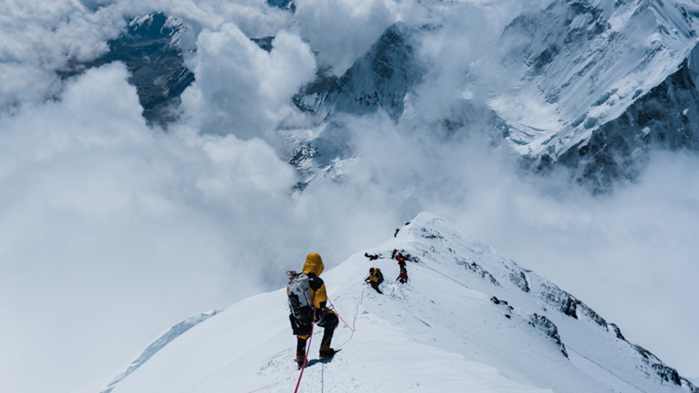 Demond Mullins climbed Everest to inspire more Black outdoor enthusiasts