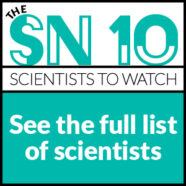 Pictograma care citește "The SN 10 Scientists to Watch" și "Vezi lista completă a oamenilor de știință"