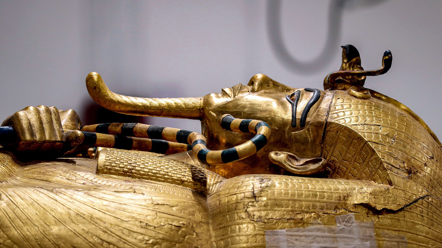 https://merabharat-mahan.com/the-curse-of-tutankhamun-the-unsolved-mystery/