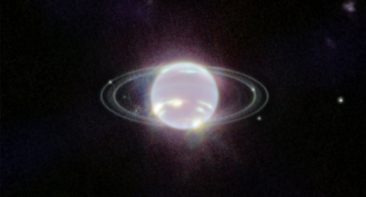 Una foto in primo piano di Nettuno, che mostra i suoi anelli.  Questa è una delle nostre migliori immagini spaziali.