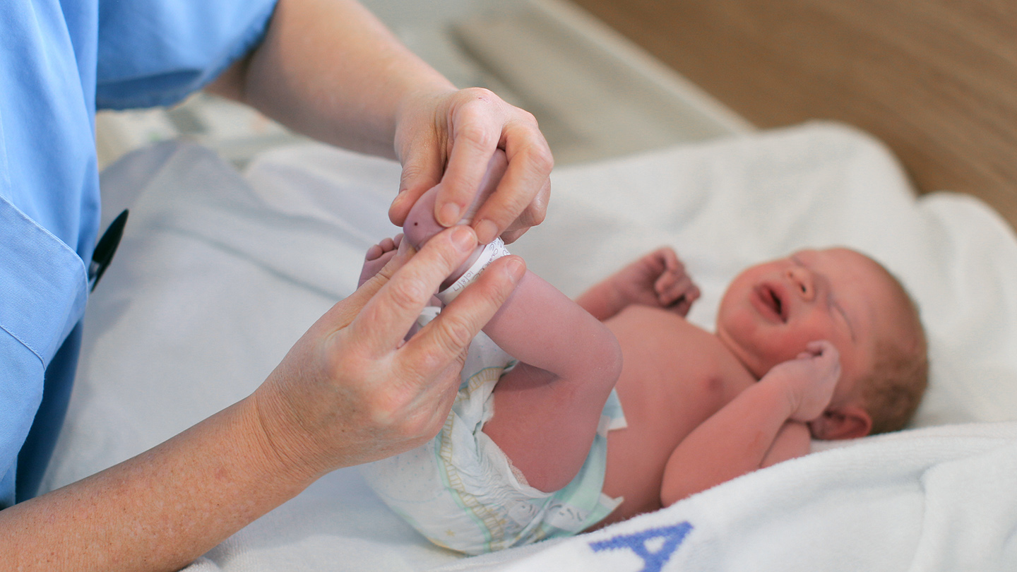 Music might reduce newborns’ pain during medical procedures