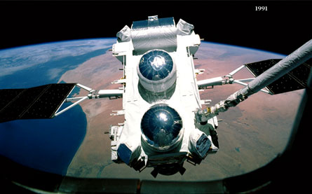 Compton Gamma Ray Observatory | Source: NASA