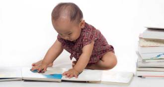 baby reading