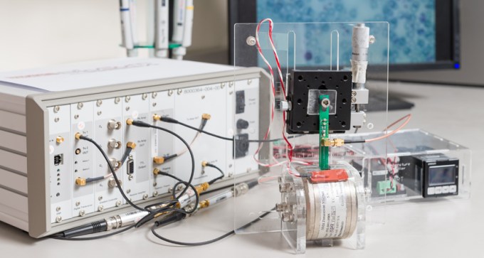 portable device with magnetic sensors for detecting malaria