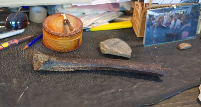 oldest H. sapien bone