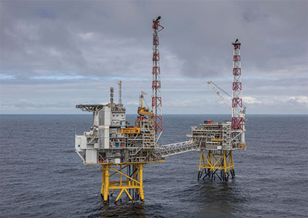 Draupner oil platform