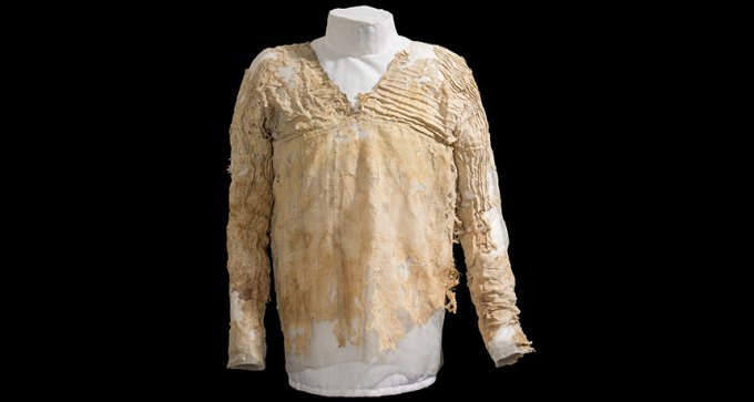 tailored Egyptian dress