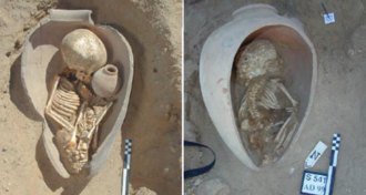 Egyptian pot burial
