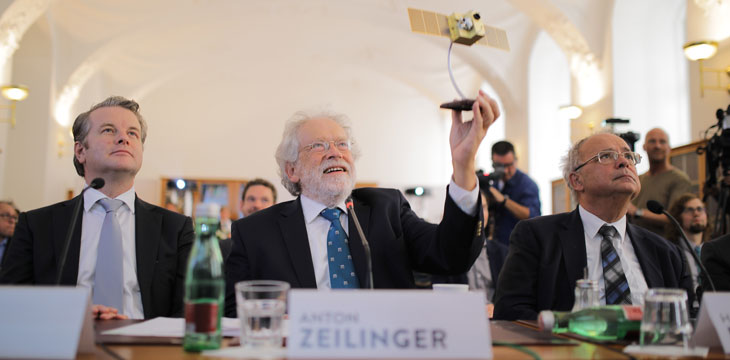 Anton Zeilinger demonstrates satellite