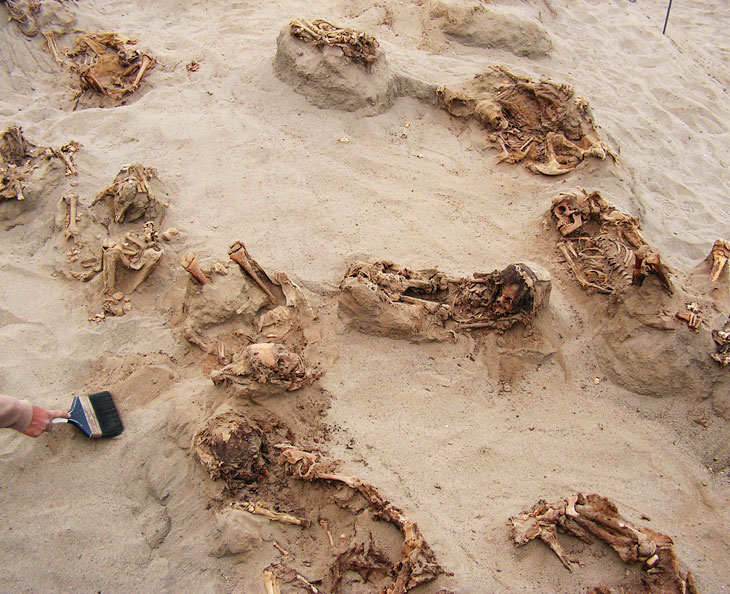 skeletons of children's bodies at Peruvian site