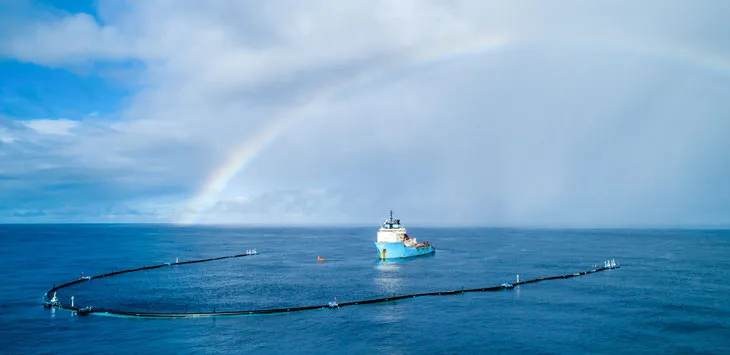 Ocean Cleanup rig