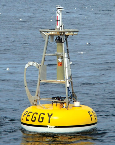 Peggy, a mooring that monitors water conditions