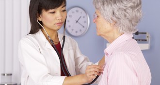 patient getting heart exam