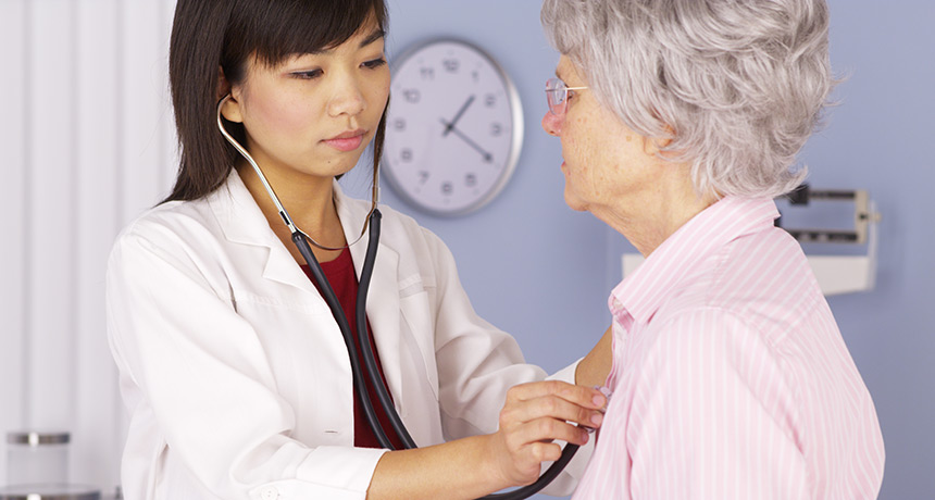 patient getting heart exam