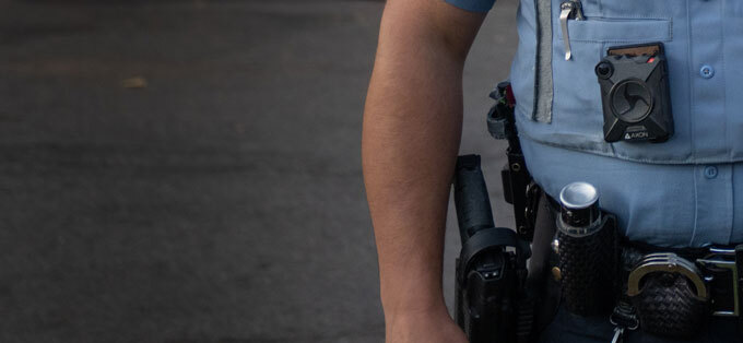 Minneapolis police officer wearing body camera