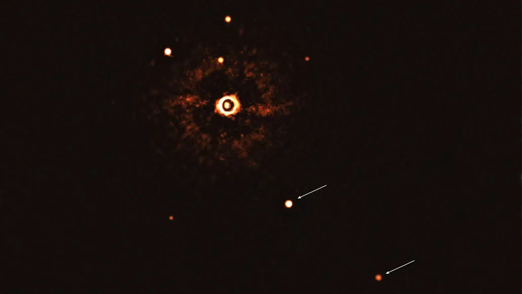 This is the first picture of a sunlike star with multiple exoplanets
