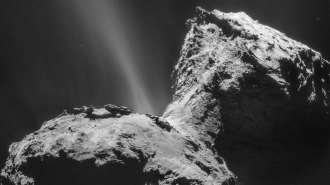 Comet 67P's aurora