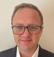 headshot of marketing expert David Rucker