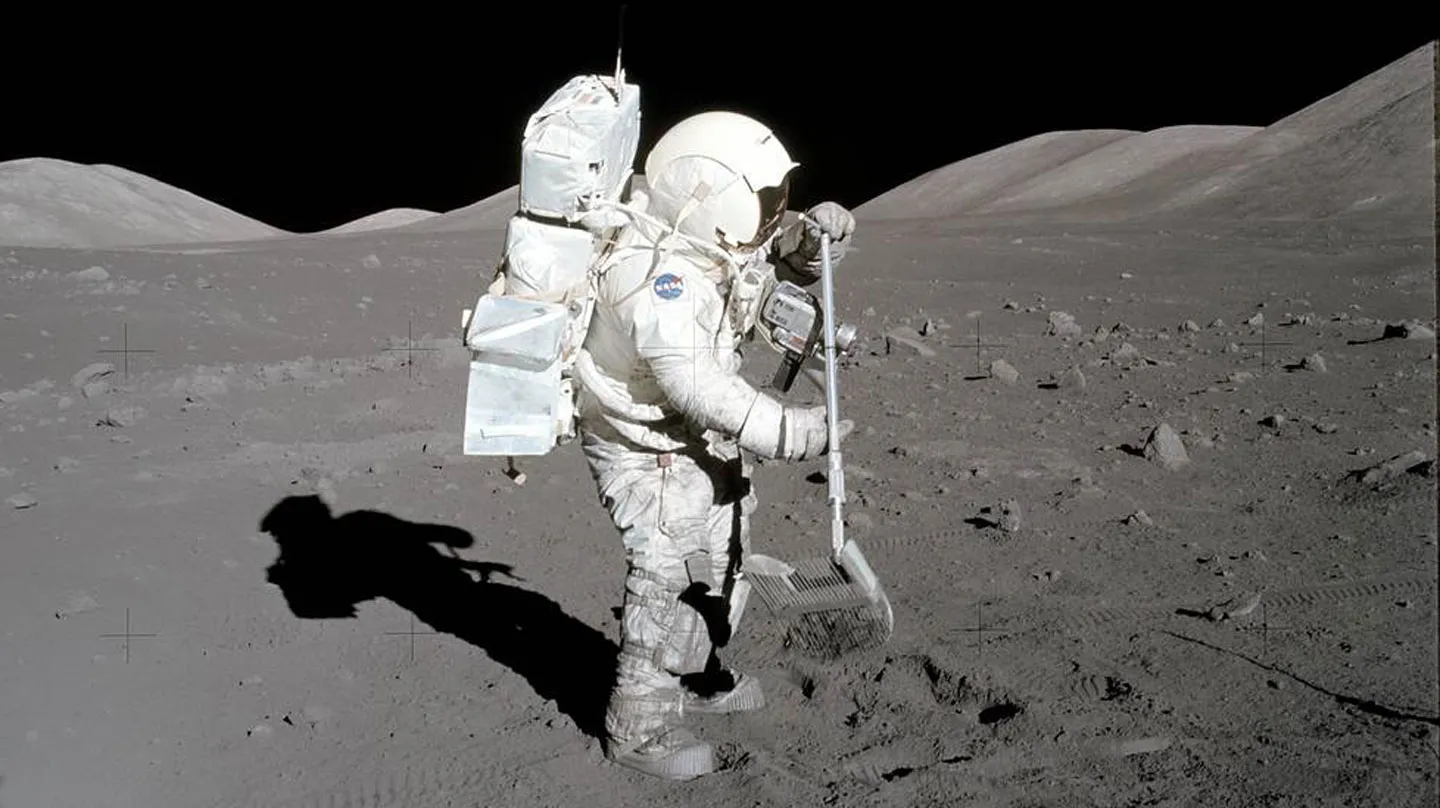Humans haven't set foot on the moon in 50 years. That may soon change, image size:1440x808