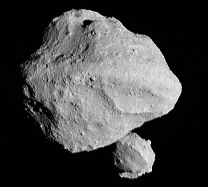 A photograph of the asteroid Dinkinesh and its companion asteroid taken by the Lucy spacecraft