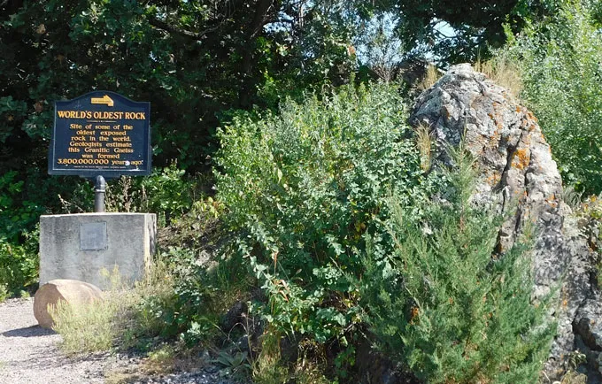 Photo of oldest rock sign in Minnesota