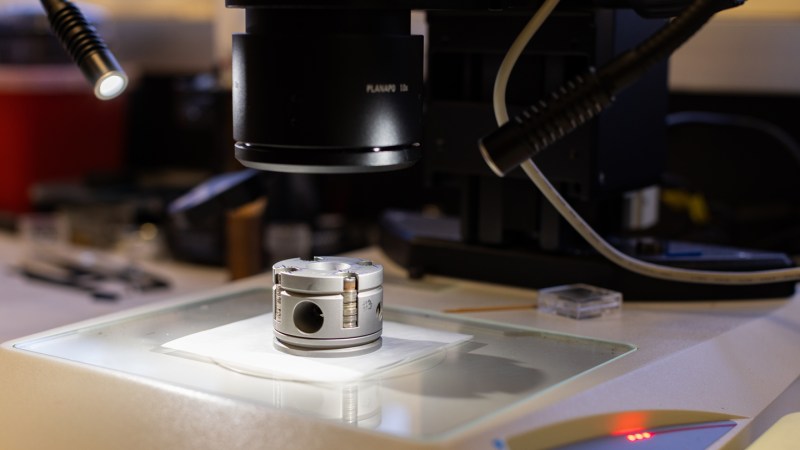 When the pressure’s off, this superconductor appears to break records