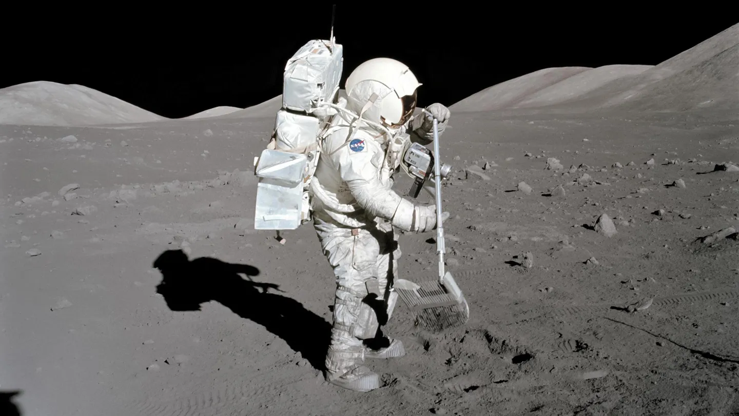 Microbes might get freeze-dried on the moon’s south pole